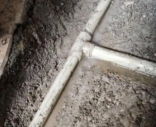 罗湖漏水维修电话